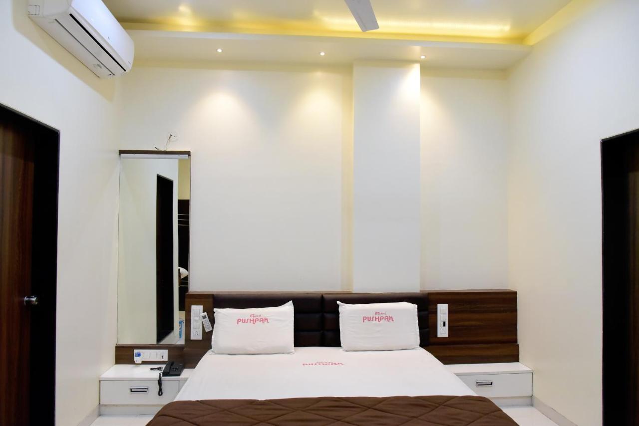 סטרה Hotel Pushpak מראה חיצוני תמונה